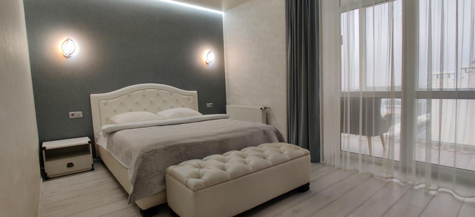 Yarovytsya Vip In The Center Apartment *